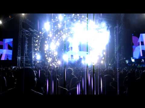 BT Live @ EDC 2010 (Every Other Way)