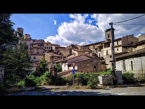 I EXPLORE AN ENTIRE VILLAGE ABANDONED AFTER THE EARTHQUAKE