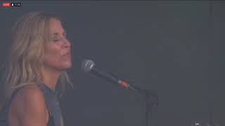 Sheryl Crow - &quot;I Shall Believe&quot; (Live @ Lockn&#39; Festival) 26 Aug 2018