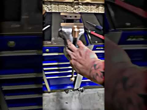 @angiepopoff54965 Restoring this 1952 Wilton vise #mechanic #viral #mechanical #mechaniclife