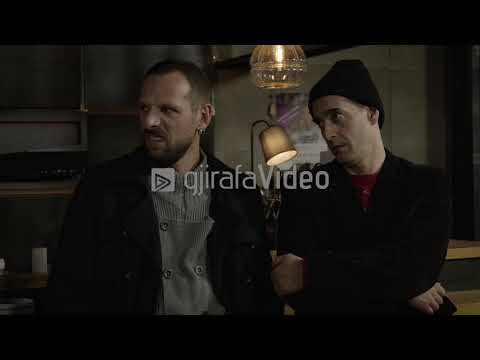 Orhani nuk po han mo mish 😂😂😂 - Kafeneja Jonë - Episodi festiv