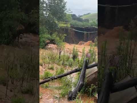 Situação crítica nesta terça-feira (28) devido às fortes chuvas que atingem Goioxim