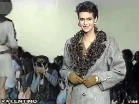 "Valentino" Autumn Winter 1990 1991 Paris Pret a Porter Woman by Canale Moda