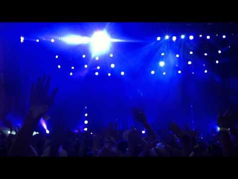 Bingo Players - Out Of My Mind (Tiesto Live Big City Beats Festival)
