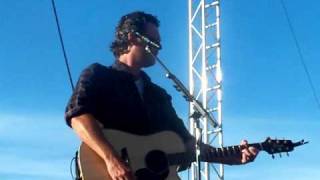 Blake Shelton Playboys of the southwestern world 6/19/10