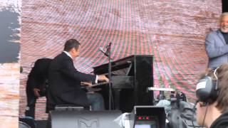 Jools Holland &amp; Tom Jones - Tate Modern - 13/06/13