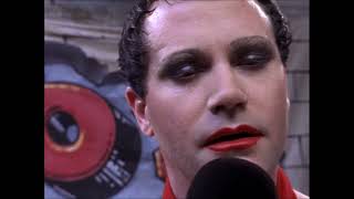 Oz - Beecher dresses in drag