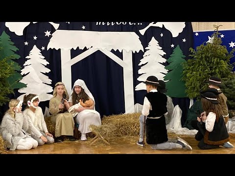 Inscenizacja szkolna - Dzień Babci i Dziadka, Jasełka Bożonarodzeniowe, SP Wisznice
