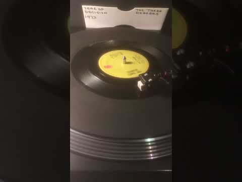 The Three Degrees- Year Of Decision (Vinyl 45)  From 1973.