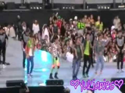 100821 SM TOWN LIVE '10 - SHINee - Replay