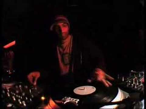 NEONPINK.org DJ Tigerstyle