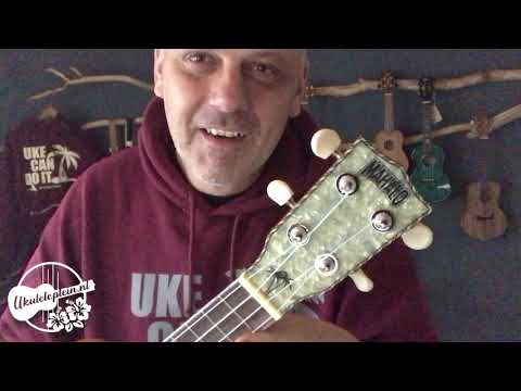 Укулеле сопрано MAHALO MP1