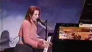 Tori Amos &quot;Butterfly&quot; (1995)