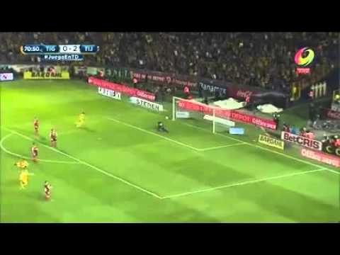 Wonderful Goal for the former Marseille star "Andre Gignac" from 35 meters in the Mexican league.