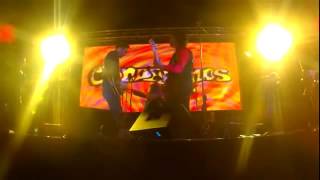 Maxi ha vuelto (Cover) - Clandestinos