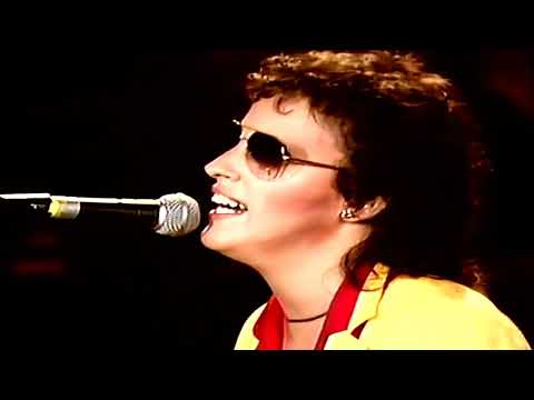 Terri Gibbs - Somebody's Knockin' HD LIVE 1980