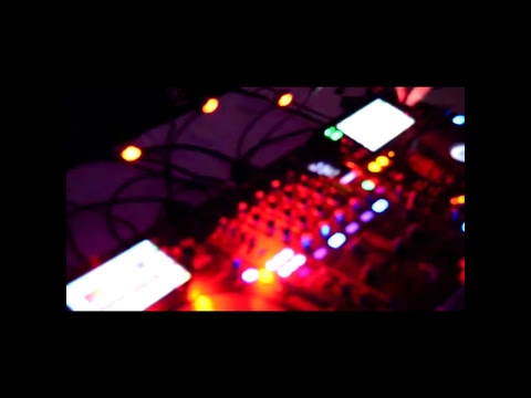 4:4 Broken Beats - Unicorn Fukr