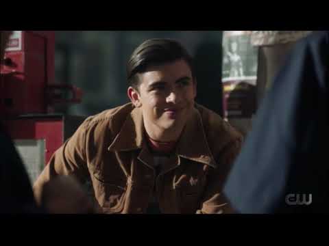 Riverdale 5x12 Reggie is angry at Father And said to never see him Again Hiram tell his backstory