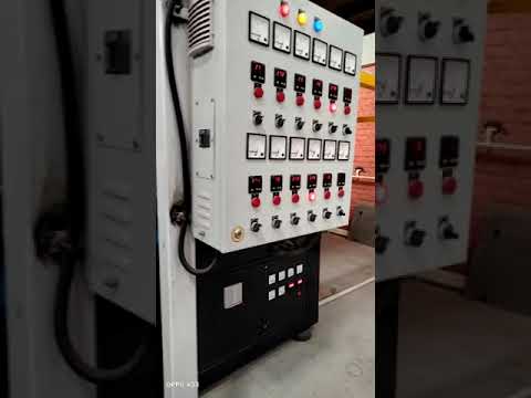 Preform Injection Moulding Machine