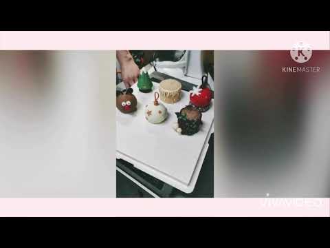 Christmas 🎄 cake and customize cakes