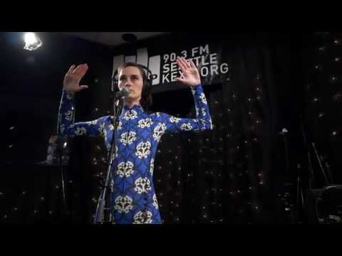 Yelle - Complètement fou (Live on KEXP)