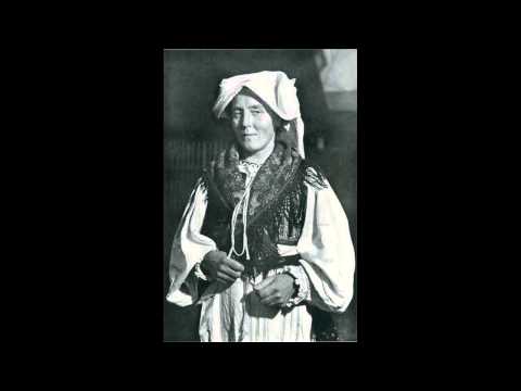 Hanka Servická - Rozkvitla mi pod oblačkom ľeľija (Slovak Folk Song)