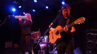 Salad Undressed 02 Granite Statue (The Water Rats London 25/01/2017)