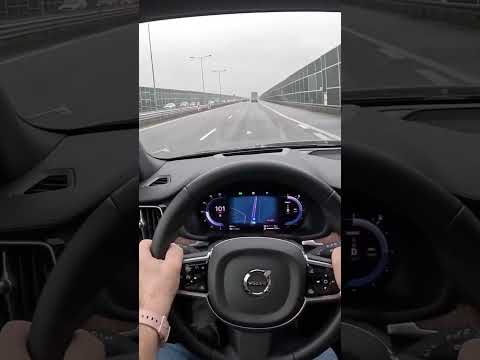 Volvo V60 II Hybrid T6 350 HP Acceleration Test