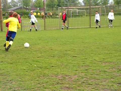 1 mei 2010: DeltaSports D6 - CDW D4: aanval Juup (12:44)