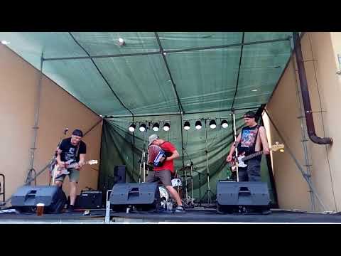 Krwawý Koleno - KRWAWÝ KOLENO - Hej špeka dáme