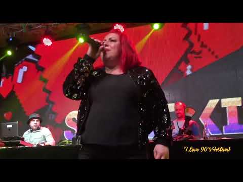 Sweet Kiss - Am prieteni si dusmani @ I Love 90's Festival | The One Club | 11 martie 2023