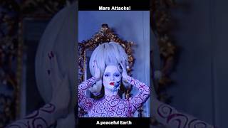 #film #movie “THEY'RE IN THE WHITE HOUSE. IN MY BEDROOM.” | Mars Attacks! (1996)