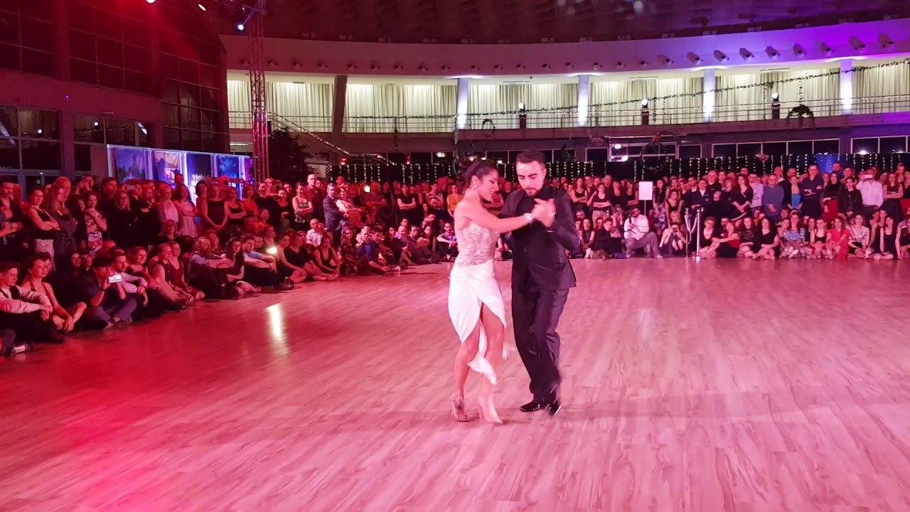 Jonathan Saavedra e Clarisa Aragon   - 3/5