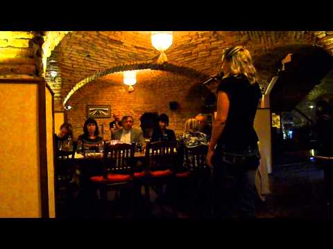 Šárka Marková - Děťátko v jeslích