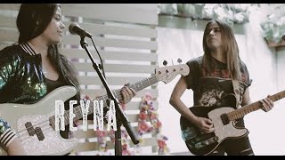 Public Domain: REYNA performs &quot;That&#39;s All Right&quot;