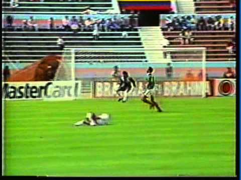 1993 (June 27) Mexico 4-Peru 2 (Copa America).mpg