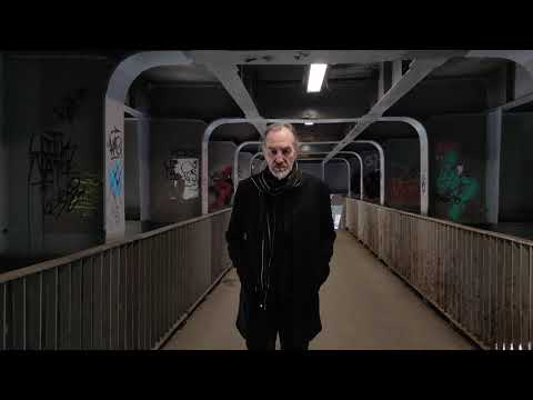 Mirek i Magdalena Czyżykiewicz - "PIANO" (Official Video)