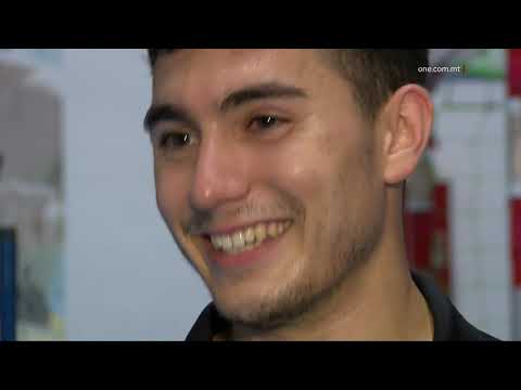 L-EWWEL ATLETA MALTI TAL-BADMINTON FL-OLIMPJADI