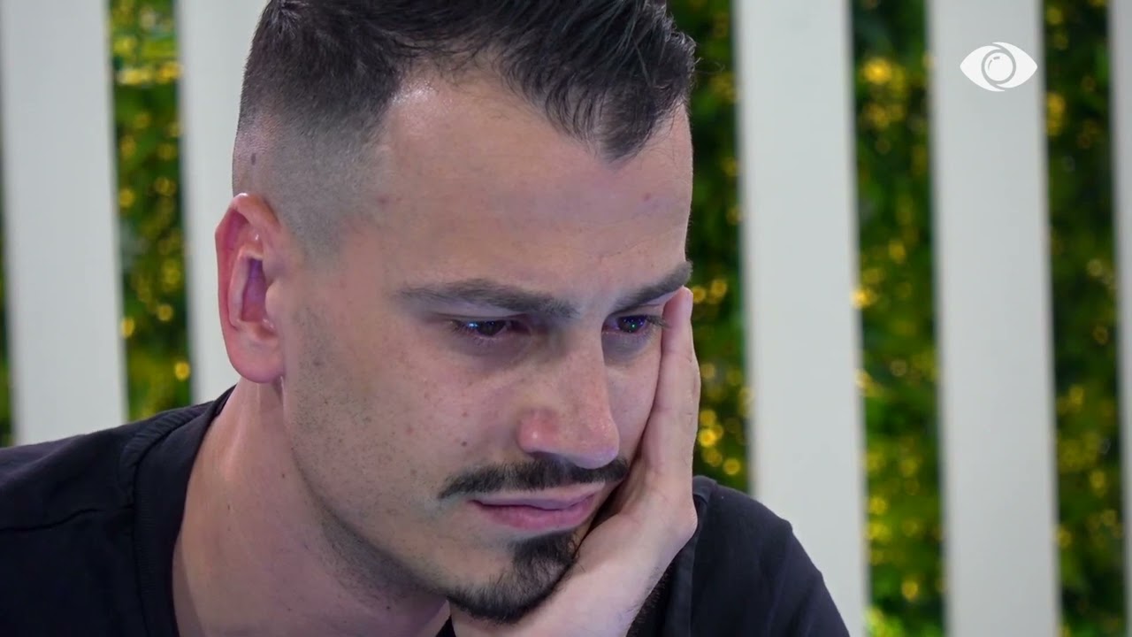 Kisha 10 vite që nuk bëja fëmijë për shkak…/ Artani bisedon me Juelën