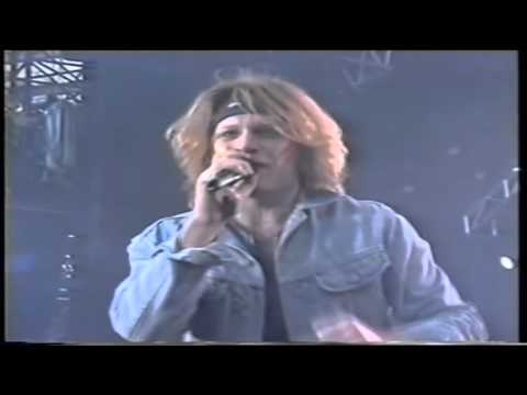 Bon Jovi - You Give Love a Bad Name (Live Wembley Stadium)