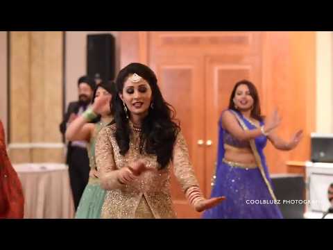 download lagu mp3 mp4 Bollywood Wedding Video Songs Mp4, download lagu Bollywood Wedding Video Songs Mp4 gratis, unduh video klip Bollywood Wedding Video Songs Mp4