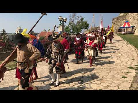 Végvári Vigasságok Eger 2017  Levonulás (4k)