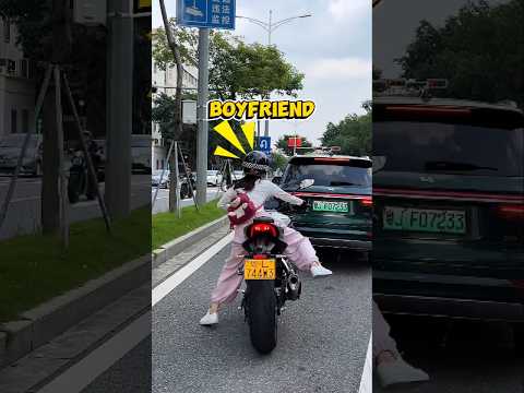 Motorcycle Stand vs Petite Girl