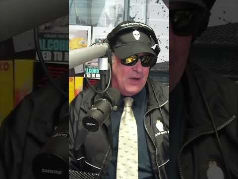 Dan Aykroyd on Chevy Chase 😆