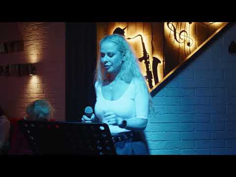Kalina Roth & Iva Ralcheva - Bleeding Love [Live from The Brick Center]