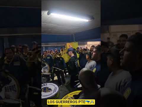 "" Barra: Los Guerreros &bull; Club: Rosario Central