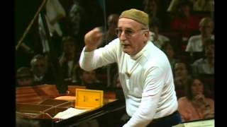 Download lagu Gulda Mozart Piano Concerto mp3