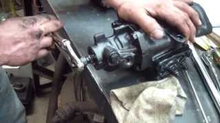 1995 - 2002 Grand Marquis or Crown Victoria Steering Gearbox Change or replacement