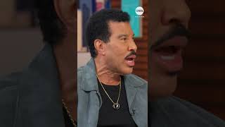 Lionel Richie gets candid about his ability to write and read music | GMA