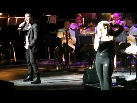 The Music of Queen (Birmingham) Ricardo Afonso and Mazz Murray "Who Wants To Live Forever"